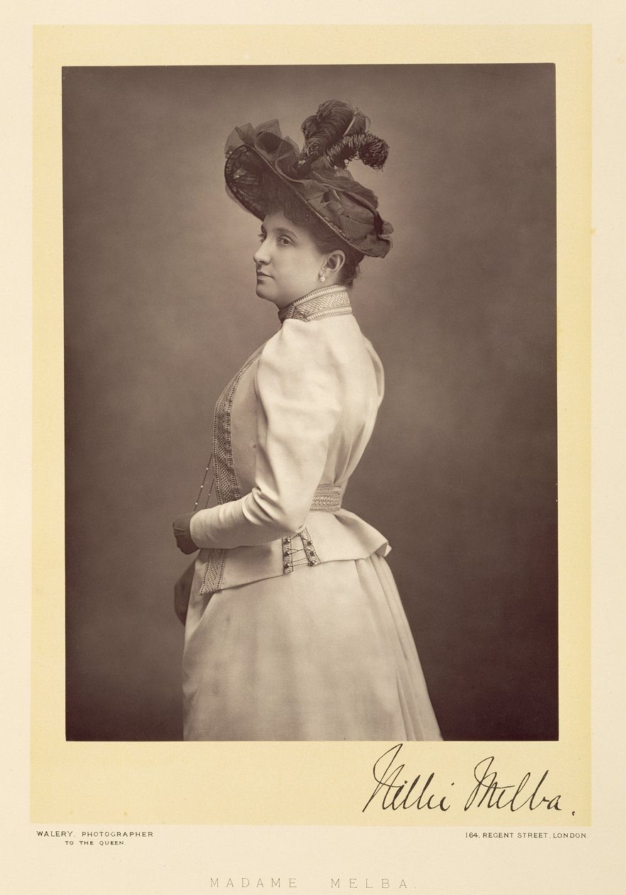 डेम नेली मेल्बा (1861-1931), ऑपरेटिव सोप्रानो, पोर्ट्रेट फोटो (सीपिया फोटो) द्वारा स्टैनिस्लास वालरी
