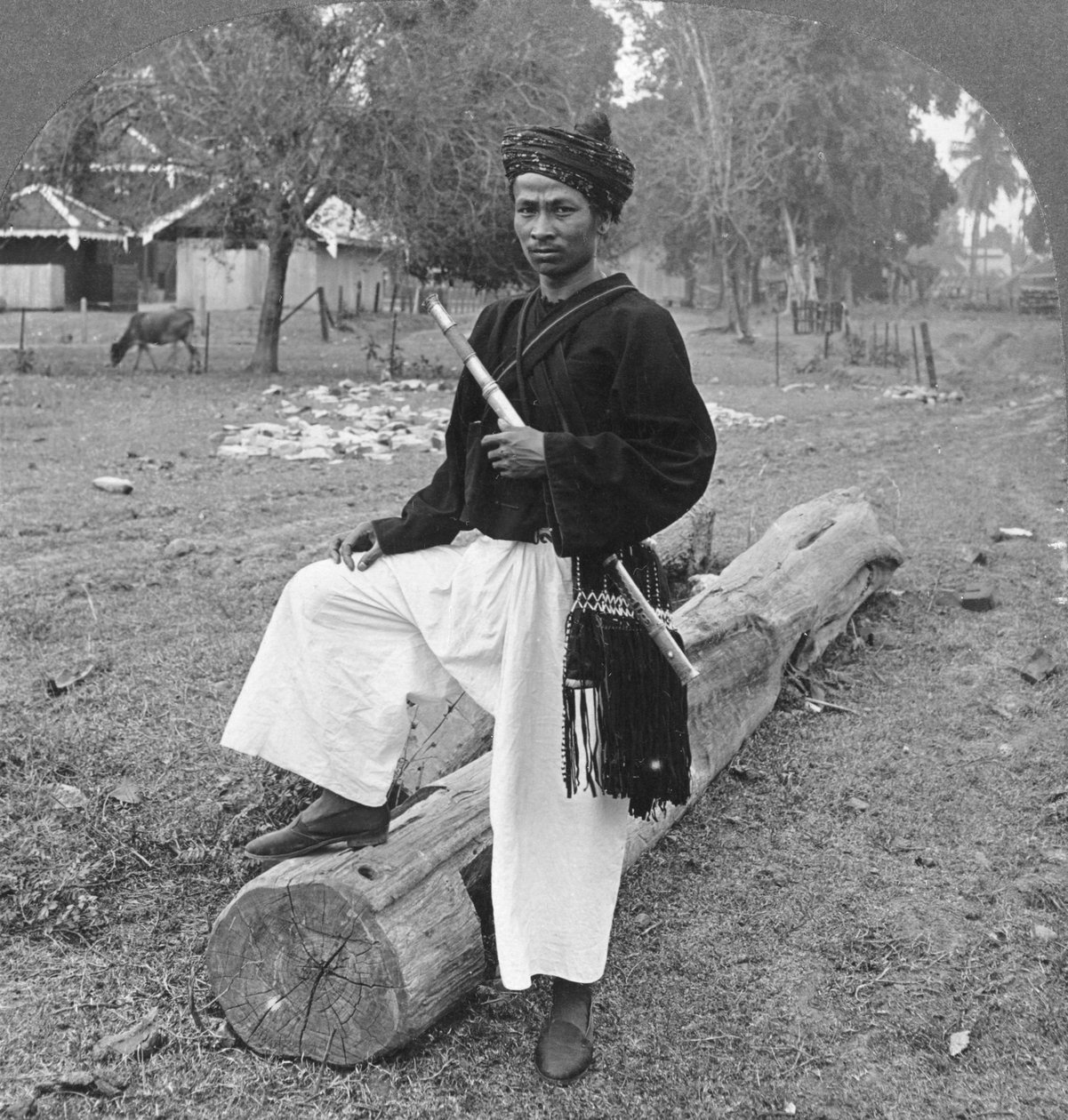 मैन ऑफ द काचिन जनजाति, अपर बर्मा, 1908 द्वारा स्टीरियो यात्रा सह