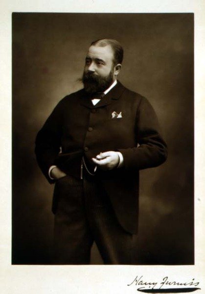 हैरी फर्निस (1854-1925), इलस्ट्रेटर और कैरिक्युरिस्ट, पोर्ट्रेट फोटोग्राफ (बी / डब्ल्यू फोटो) द्वारा स्टूडियो वालरी