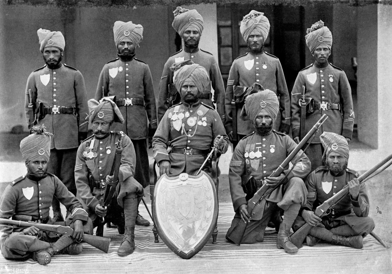 बंगाल इन्फेंट्री की 26 वीं पंजाब रेजिमेंट की चैंपियन शूटिंग टीम, 1896 द्वारा टी। विंटर