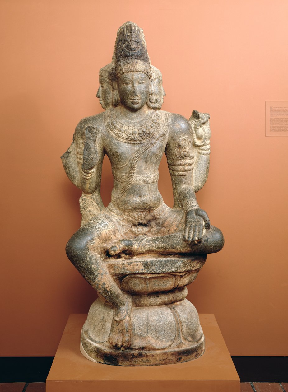 महेश या ब्रह्मा के रूप में शिव (गेसो और लाल वर्णक के साथ ग्रेनाइट) द्वारा तमिलनाडु तमिलनाडु