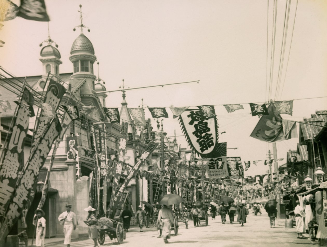  द्वारा 