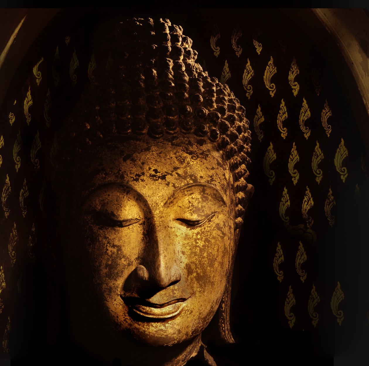 एक बुद्ध, सुखोथी काल के प्रमुख द्वारा थाई स्कूल