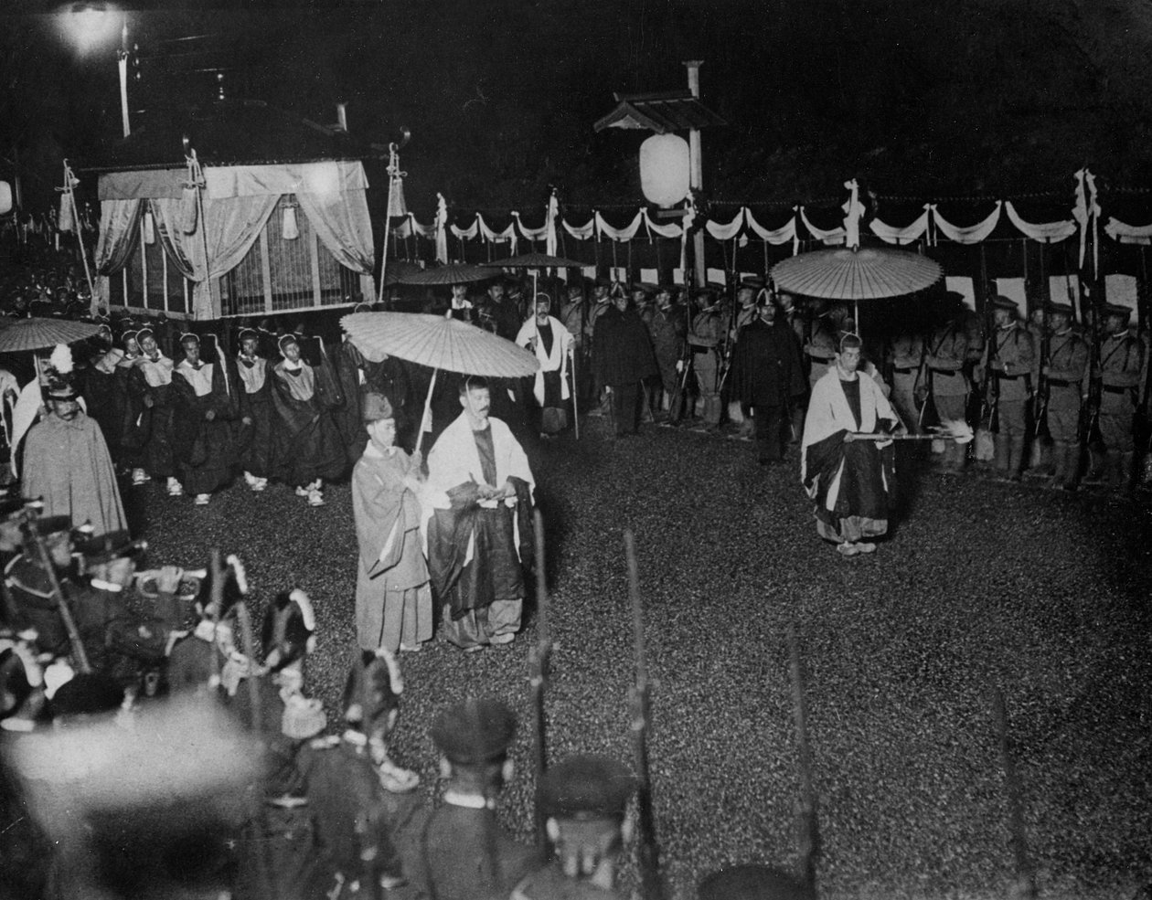 मिकादो का अंतिम संस्कार, सितंबर 1912 द्वारा थॉमस ई। और होरेस ग्रांट ग्रांट