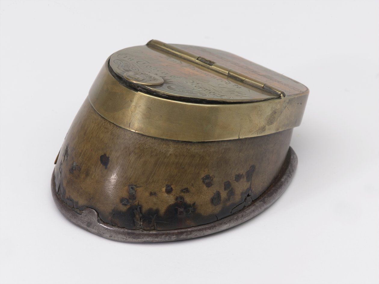 कैप्टन विलियम टायरविट ड्रेक, रॉयल हॉर्स गार्ड्स, c.1829 (इंकवेल, हॉर्स हूफ) से संबंधित हॉर्स होफ इंकवेल द्वारा थॉमस ली