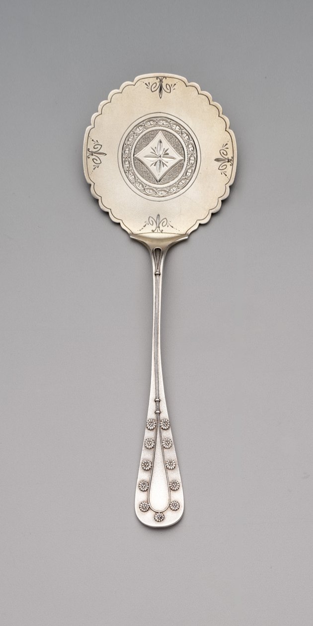 "डेज़ी" पैटर्न एक प्रकार का अनाज केक सर्वर, c.1875-80 (चांदी और गिल्ट) द्वारा टिफ़नी एंड कंपनी