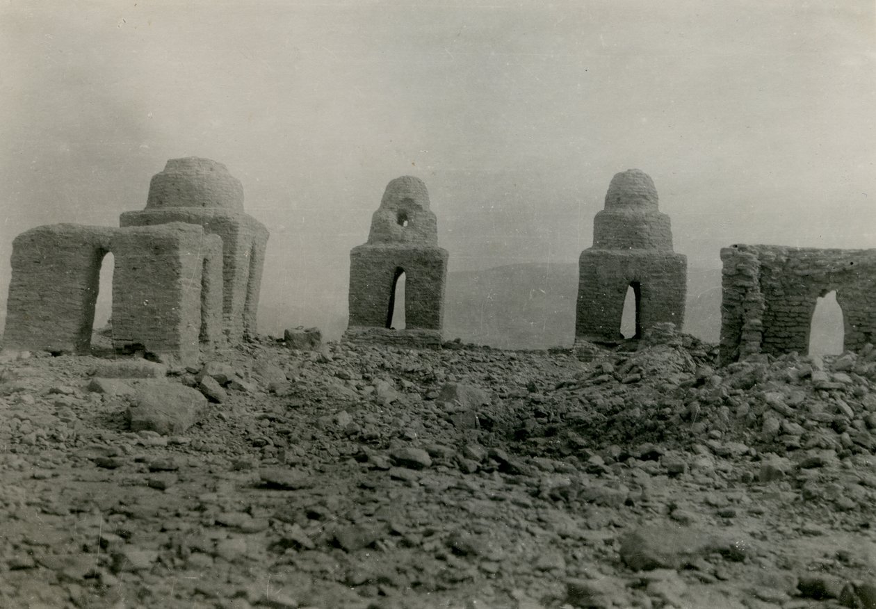 द्वारा उगो मोनेरेट डी विलार्ड