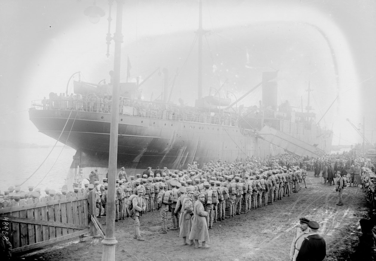पुर्तगाली ट्रूप्स डिसबार्किंग, ब्रेस्ट, 1917 द्वारा अज्ञात अज्ञात