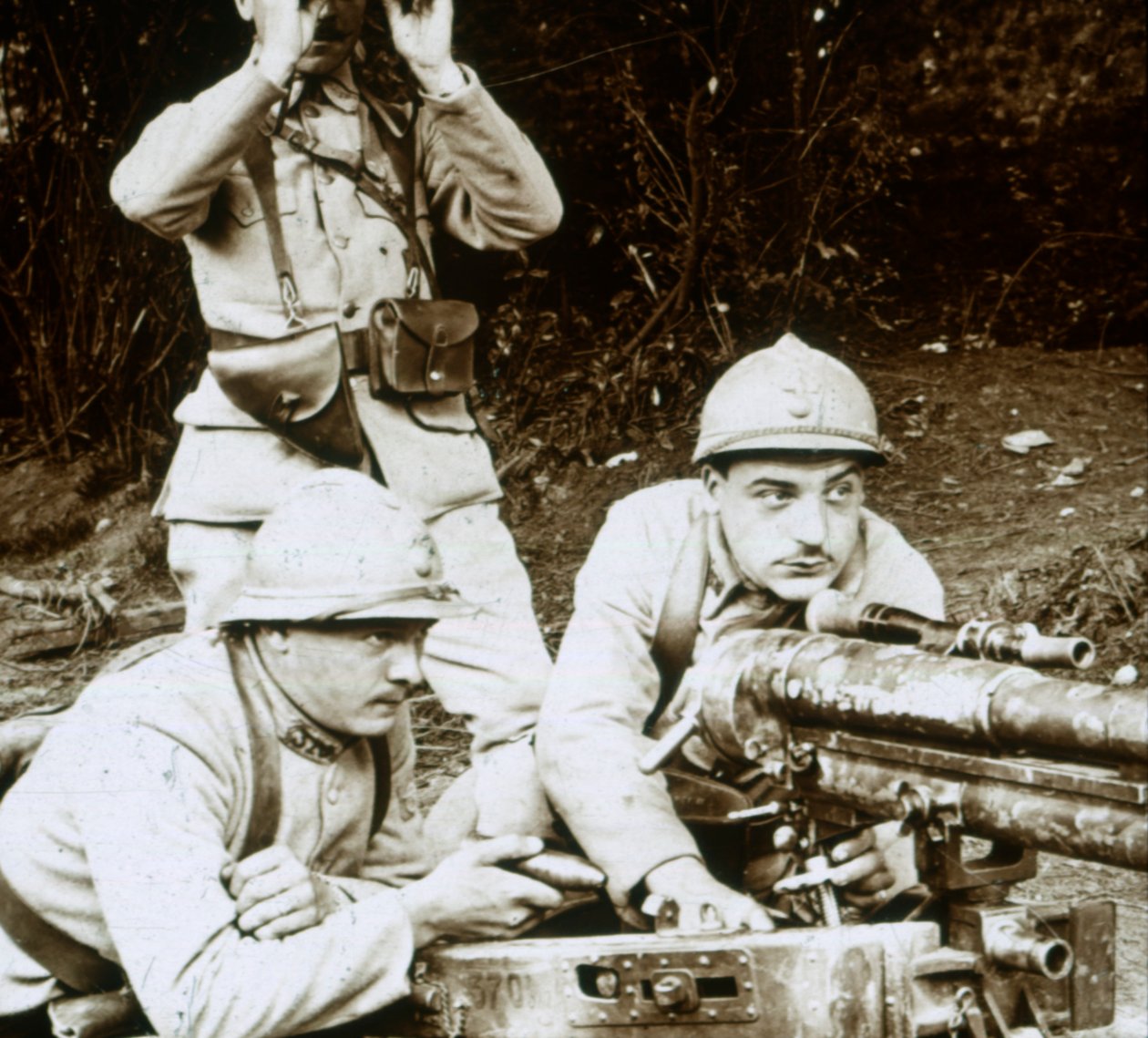 एक 37 मिमी बंदूक, c1914-c1918 द्वारा अज्ञात