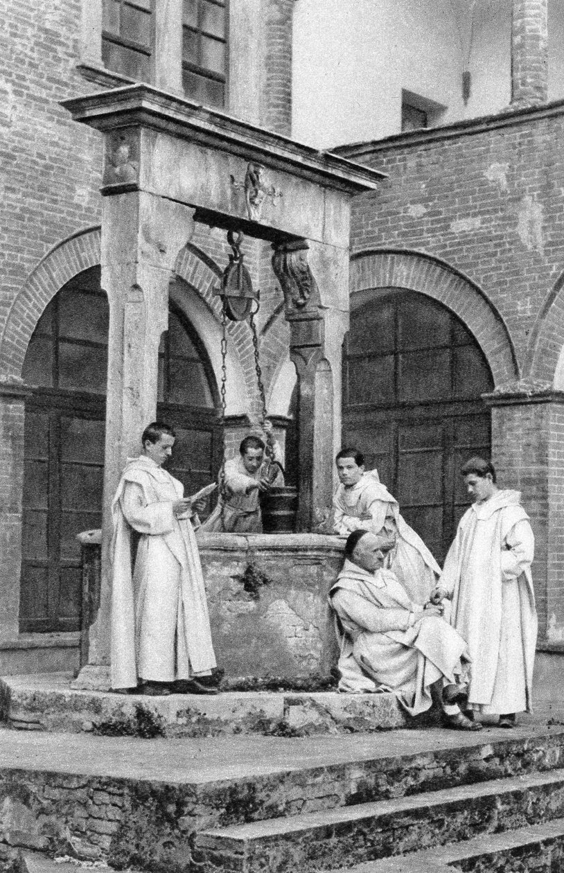 मोंटे ओलिव्टो मैगीगोर, इटली के मठ में भिक्षुओं का एक समूह, 1922 द्वारा अज्ञात