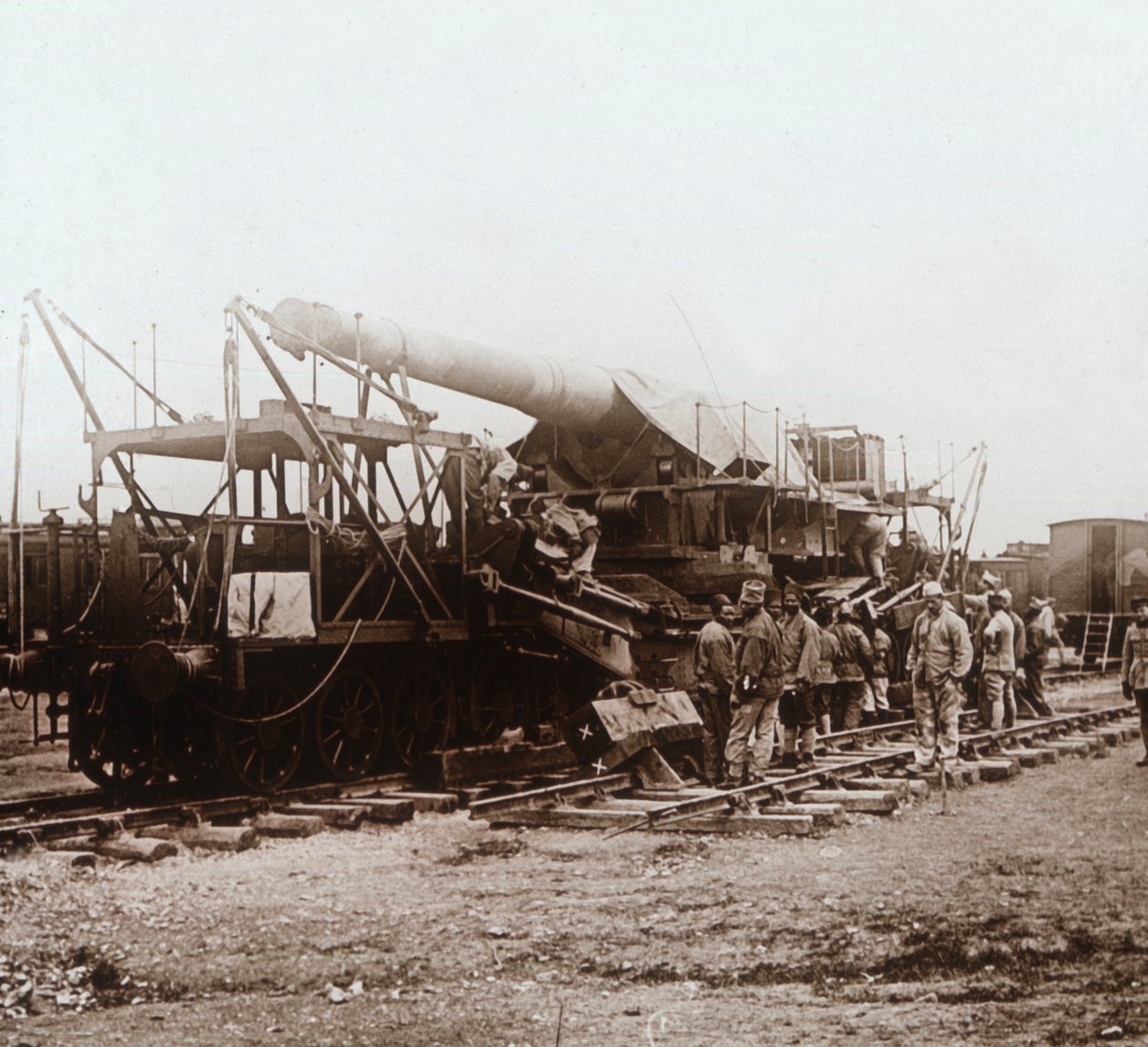 अफ्रीकी सेना और भारी तोपखाने, शैम्पेन, उत्तरी फ्रांस, c1914-c1918 द्वारा अज्ञात