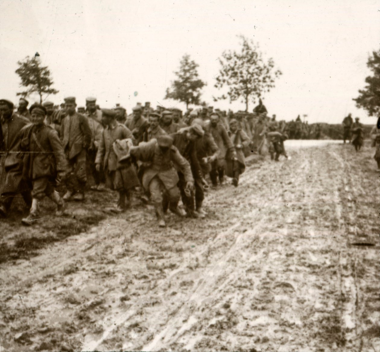 हमले के बाद, Aisne, फ्रांस, c1914-c1918 द्वारा अज्ञात