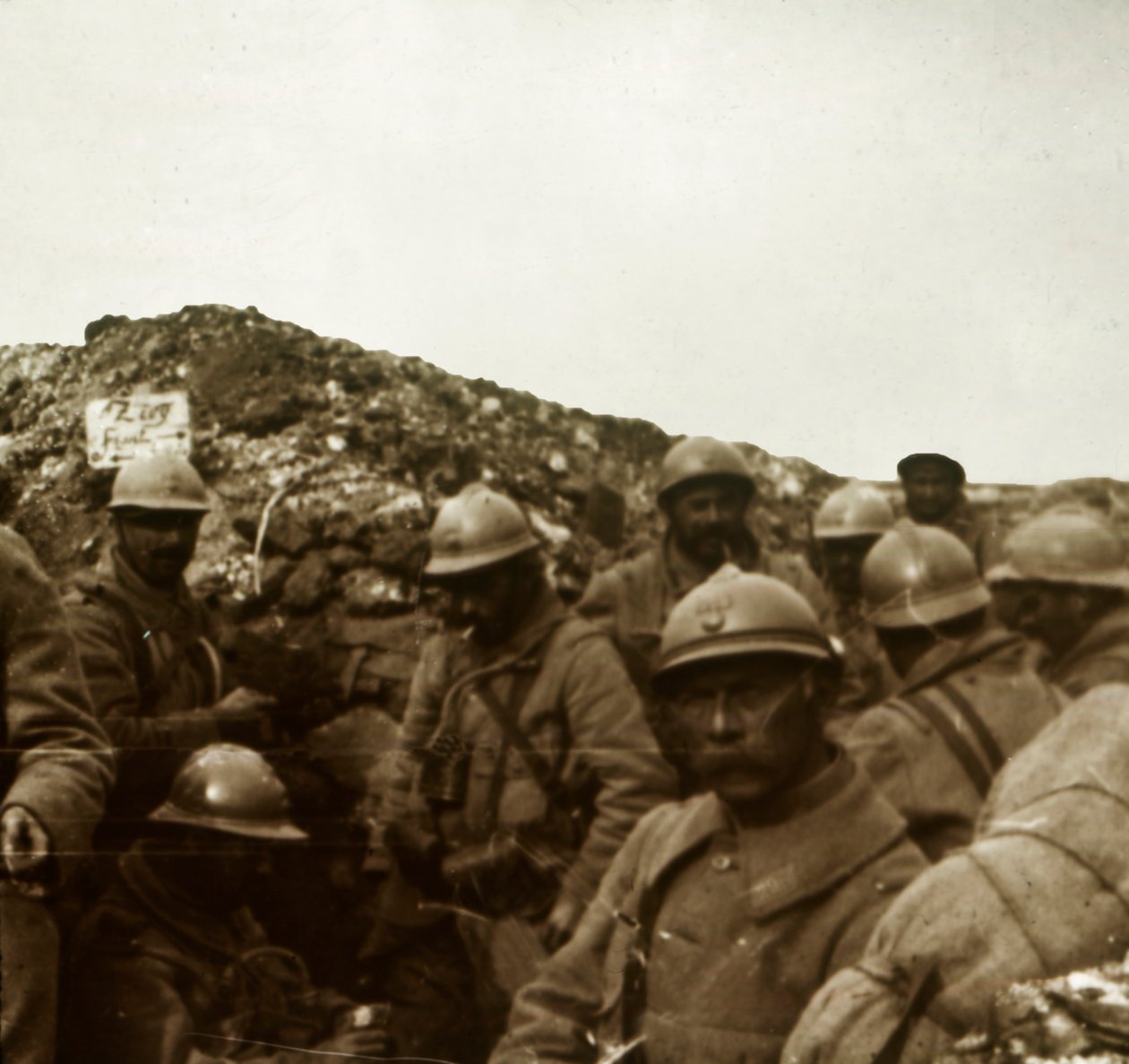 हमले के बाद, Artois, उत्तरी फ्रांस, c1914-c1918 द्वारा अज्ञात
