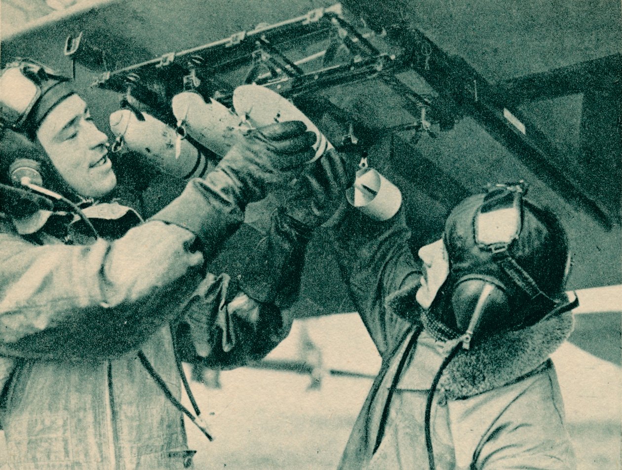 एयर ऑब्जर्वर बमबारी प्रशिक्षण प्राप्त, 1940 द्वारा अज्ञात