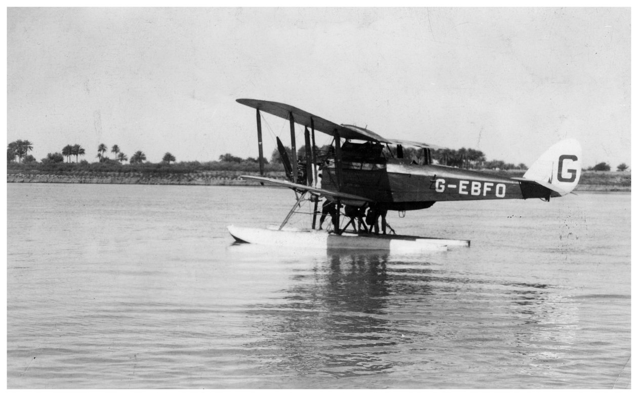 एलेन कोबहम्स डी हैविलैंड डीएच 50 टिग्रिस, इराक पर 1926 में उतरे द्वारा अज्ञात