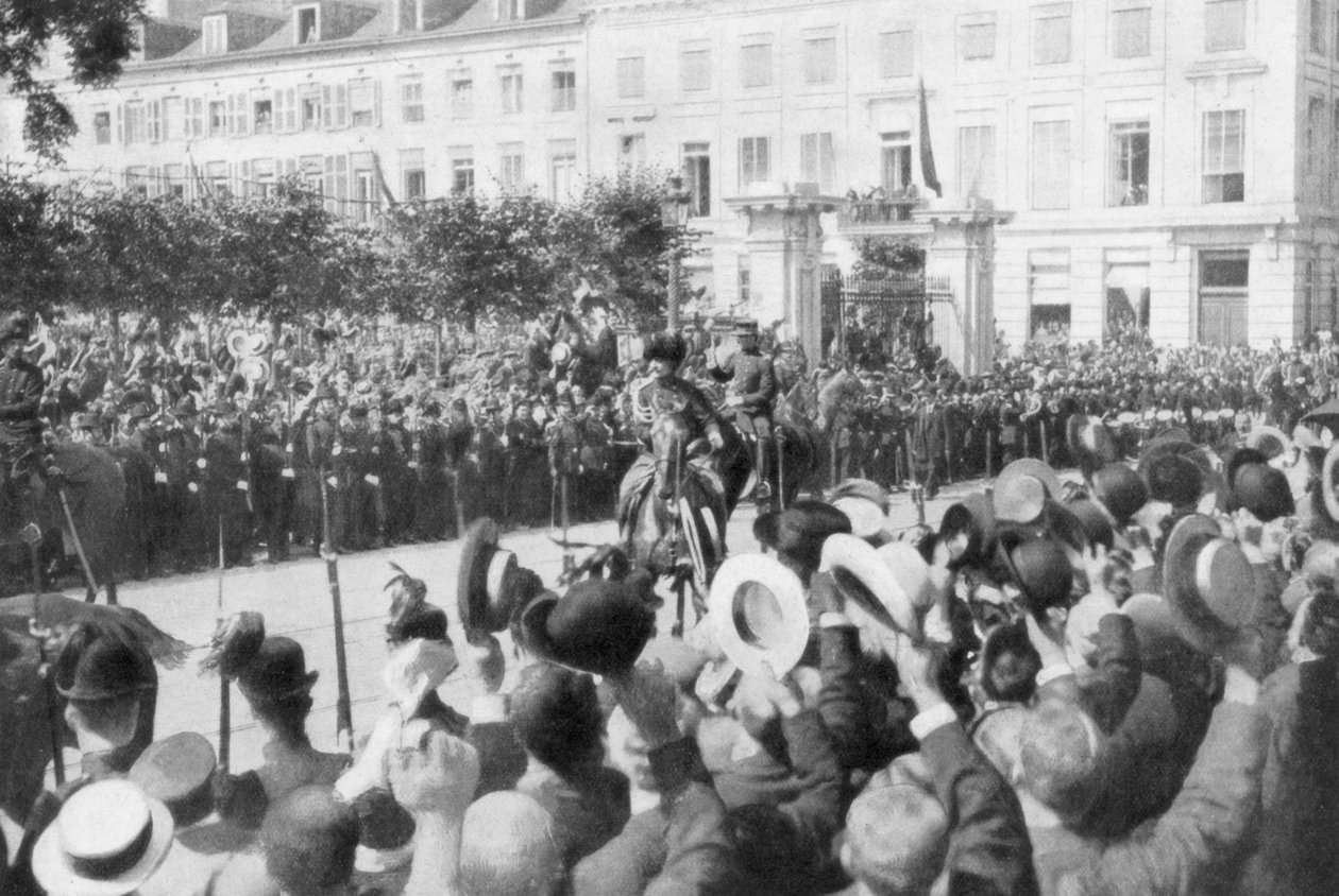 संसद के रास्ते पर बेल्जियम के अल्बर्ट I, 1914 द्वारा अज्ञात
