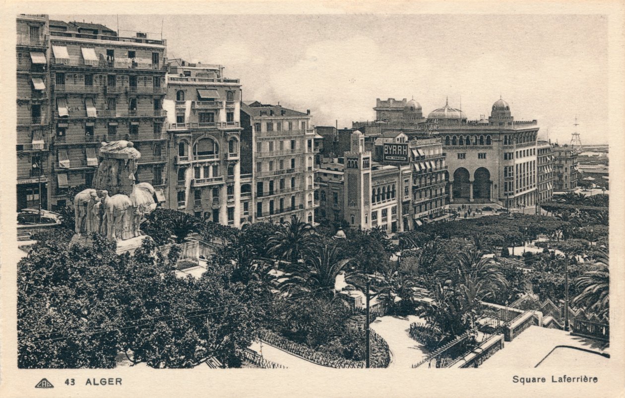 अल्जीरिया - स्क्वायर लेफेर्री, c1930 द्वारा अज्ञात