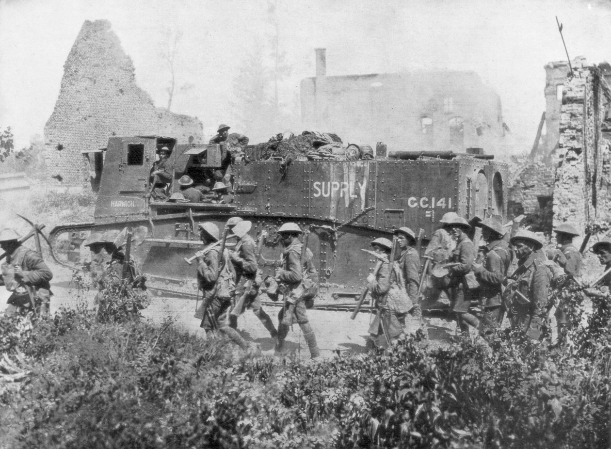 27 अक्टूबर 1918 को एक मुक्त शहर के माध्यम से मार्च करते हुए संबद्ध सेना द्वारा अज्ञात