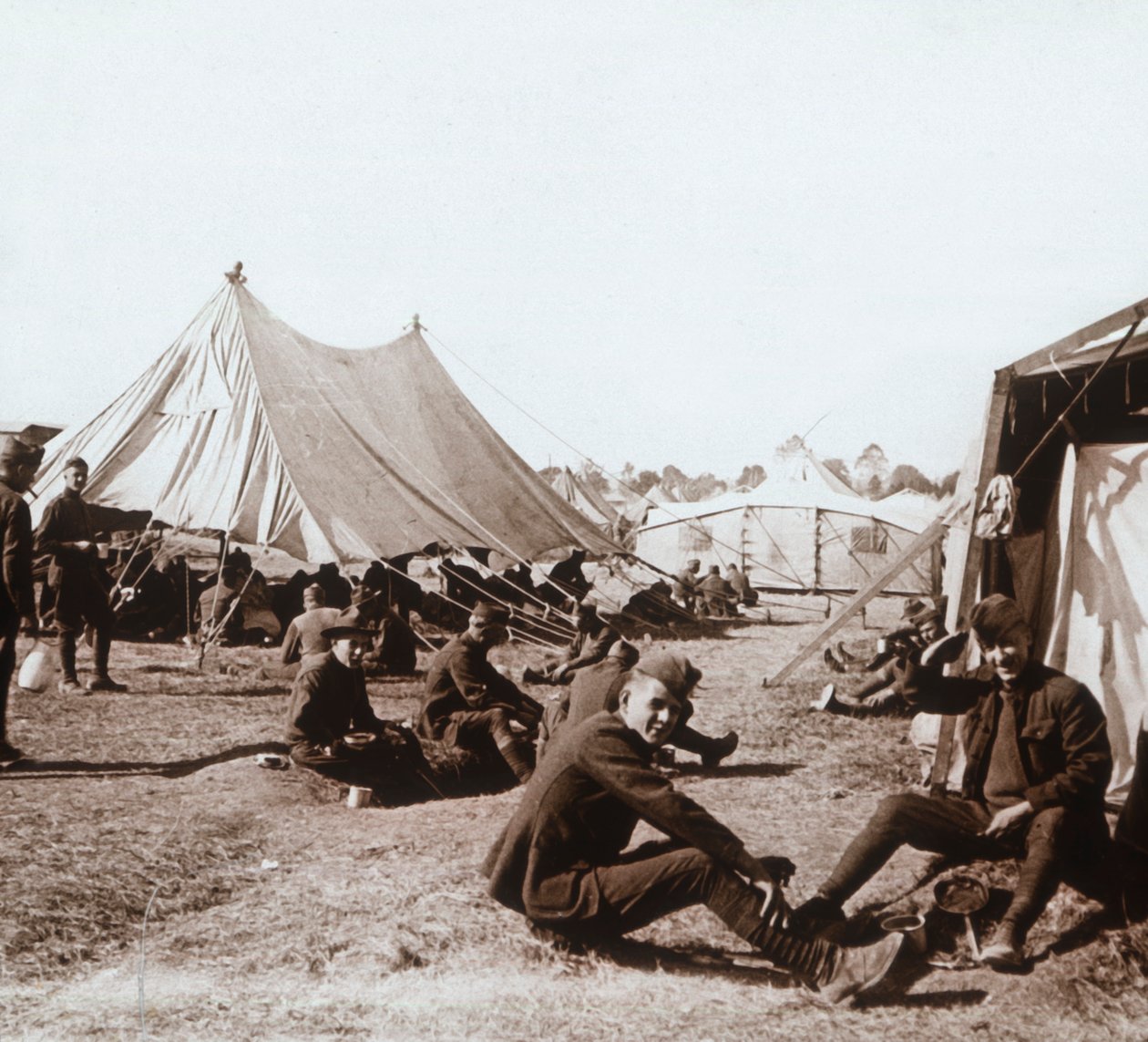 अमेरिकी शिविर, मीलेट, फ्रांस, c1914-c1918 द्वारा अज्ञात