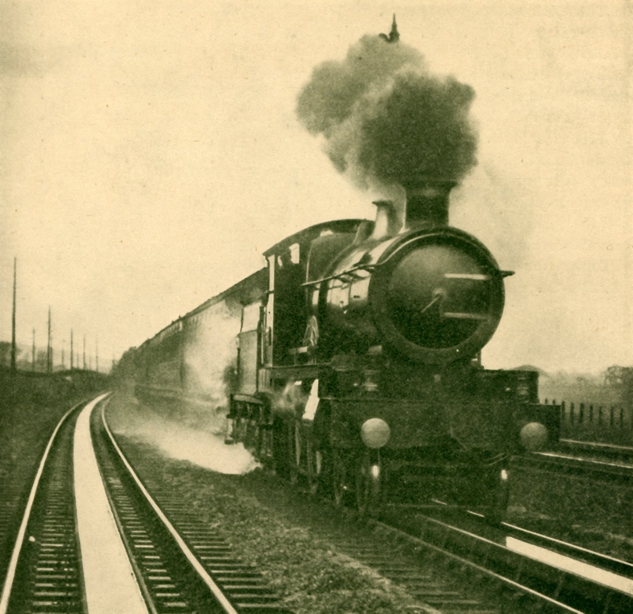 स्पीड वेस्टर्न, गोरिंग, ग्रेट वेस्टर्न रेलवे, 1930 में स्टार क्लास पिकिंग वाटर का एक इंजन। द्वारा अज्ञात