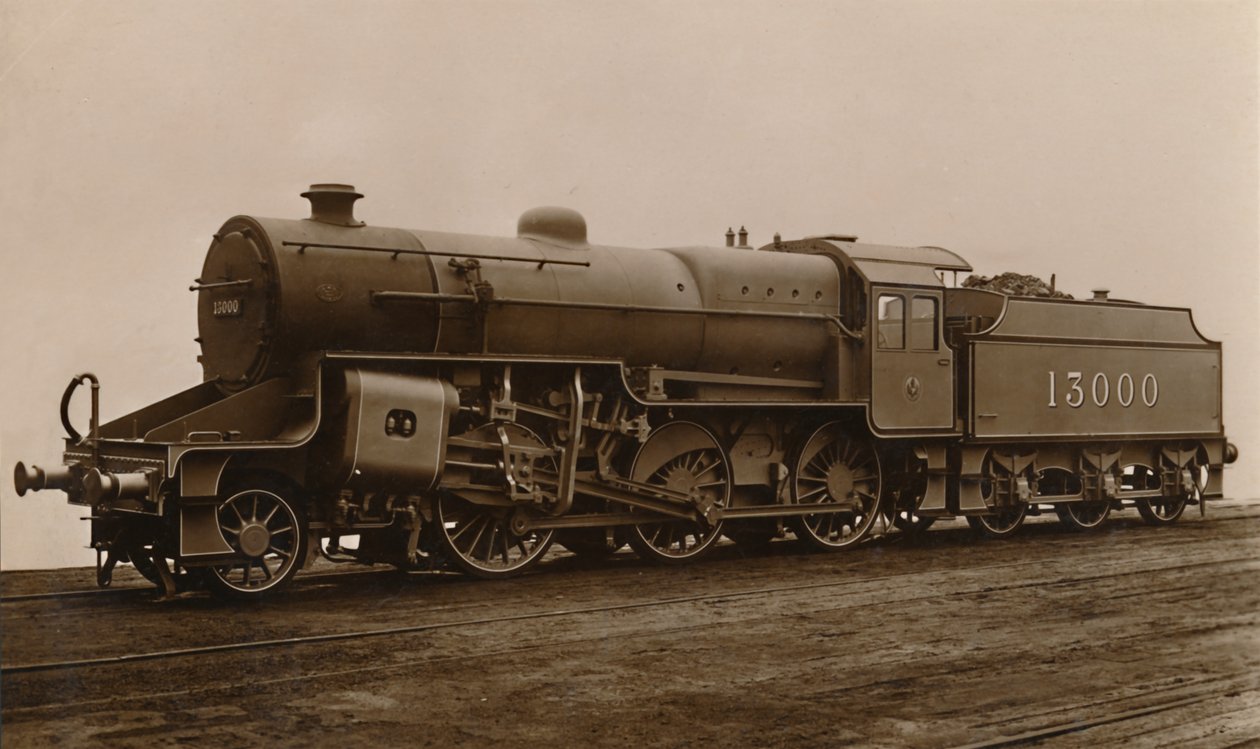 एक एलएमएस मिश्रित ट्रैफिक लोकोमोटिव, c1930s। द्वारा अज्ञात