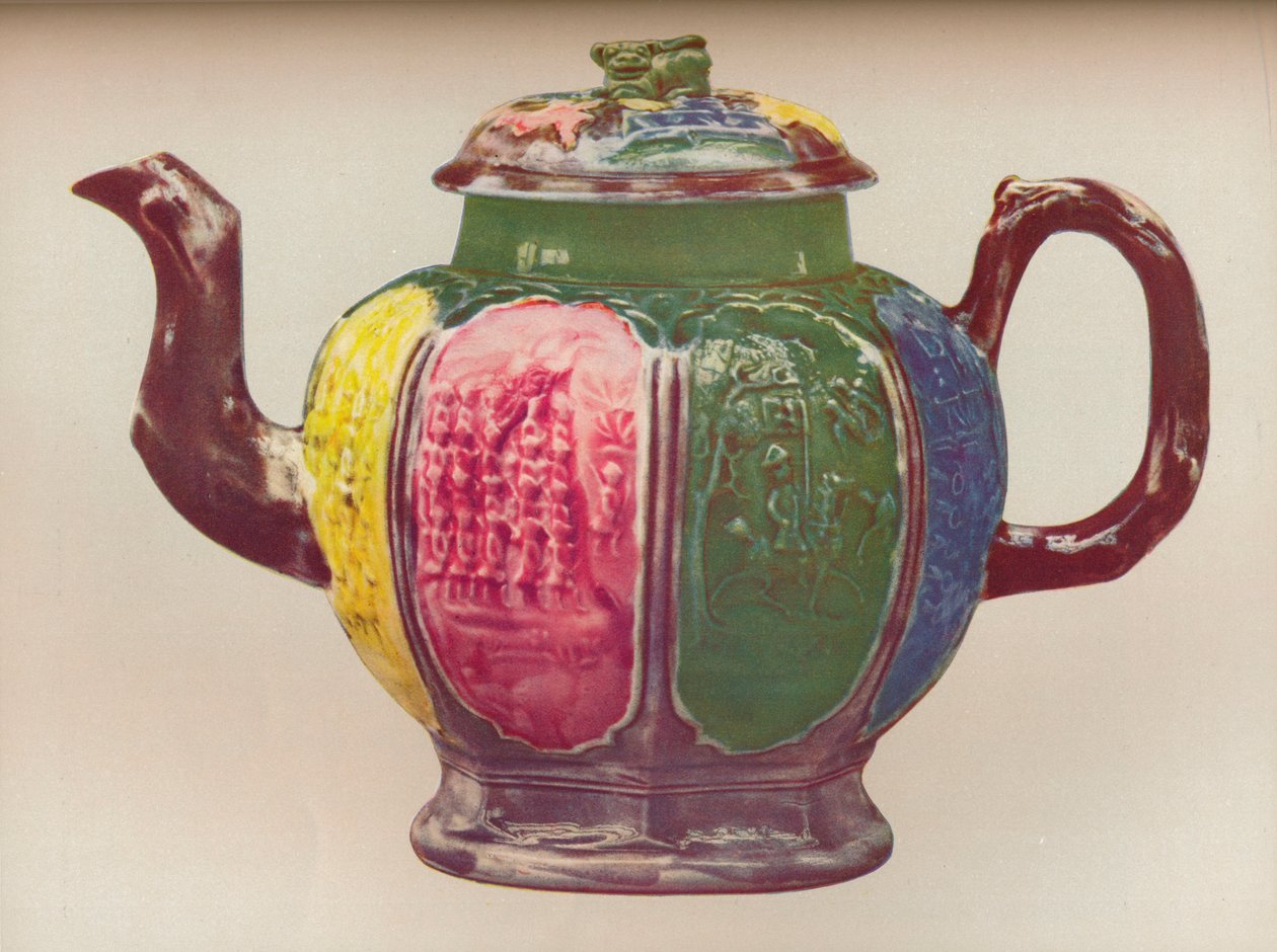 एक अष्टकोणीय नमक-शीशा चायदानी, c1770 द्वारा अज्ञात