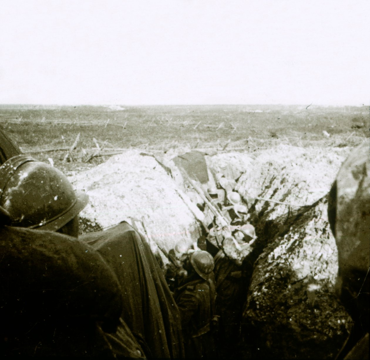 विमान-रोधी फायरिंग, फ्रंट लाइन, c1914-c1918 द्वारा अज्ञात
