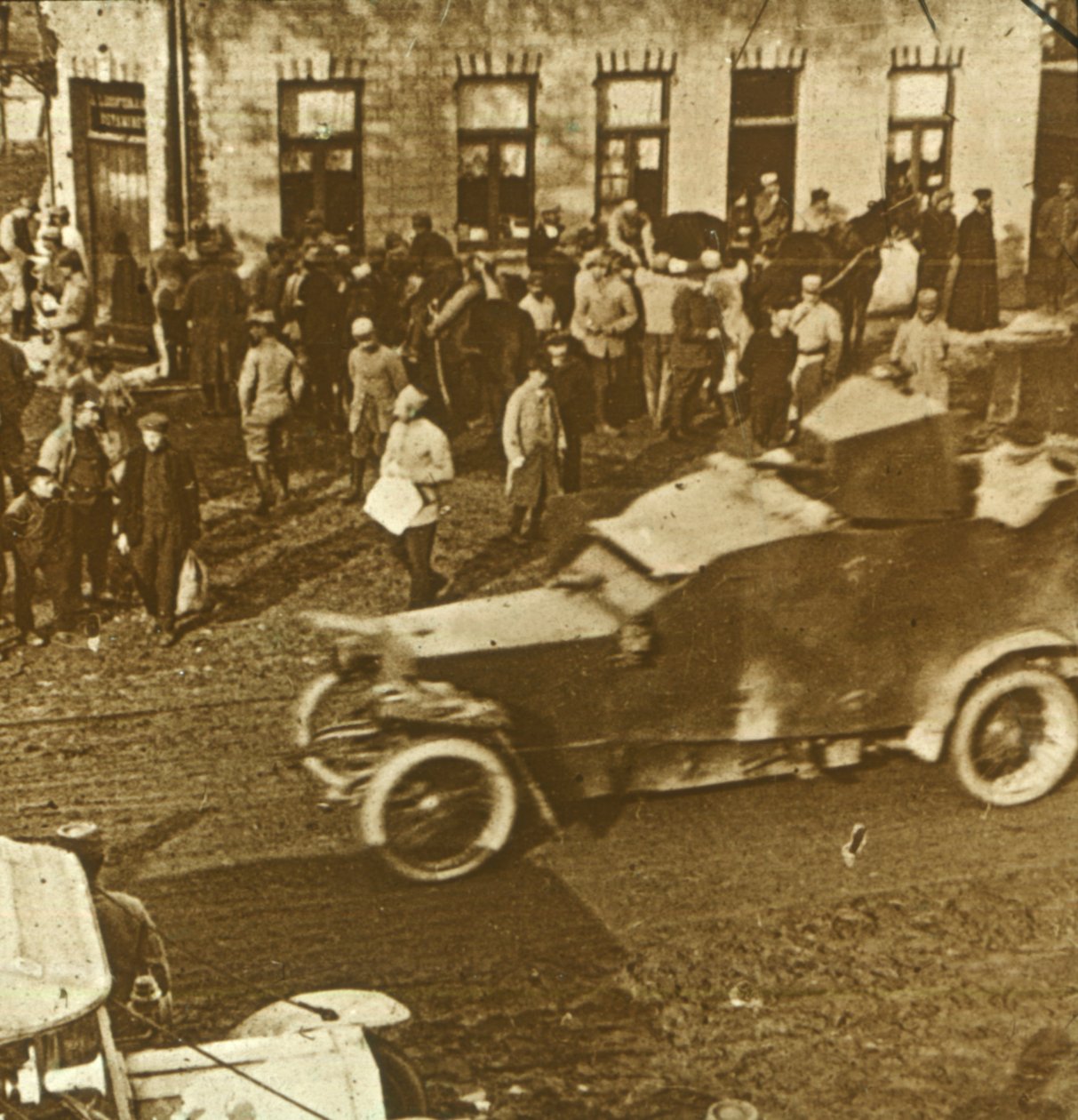 बख्तरबंद कार, फ्रांस, c1916-c1918 द्वारा अज्ञात
