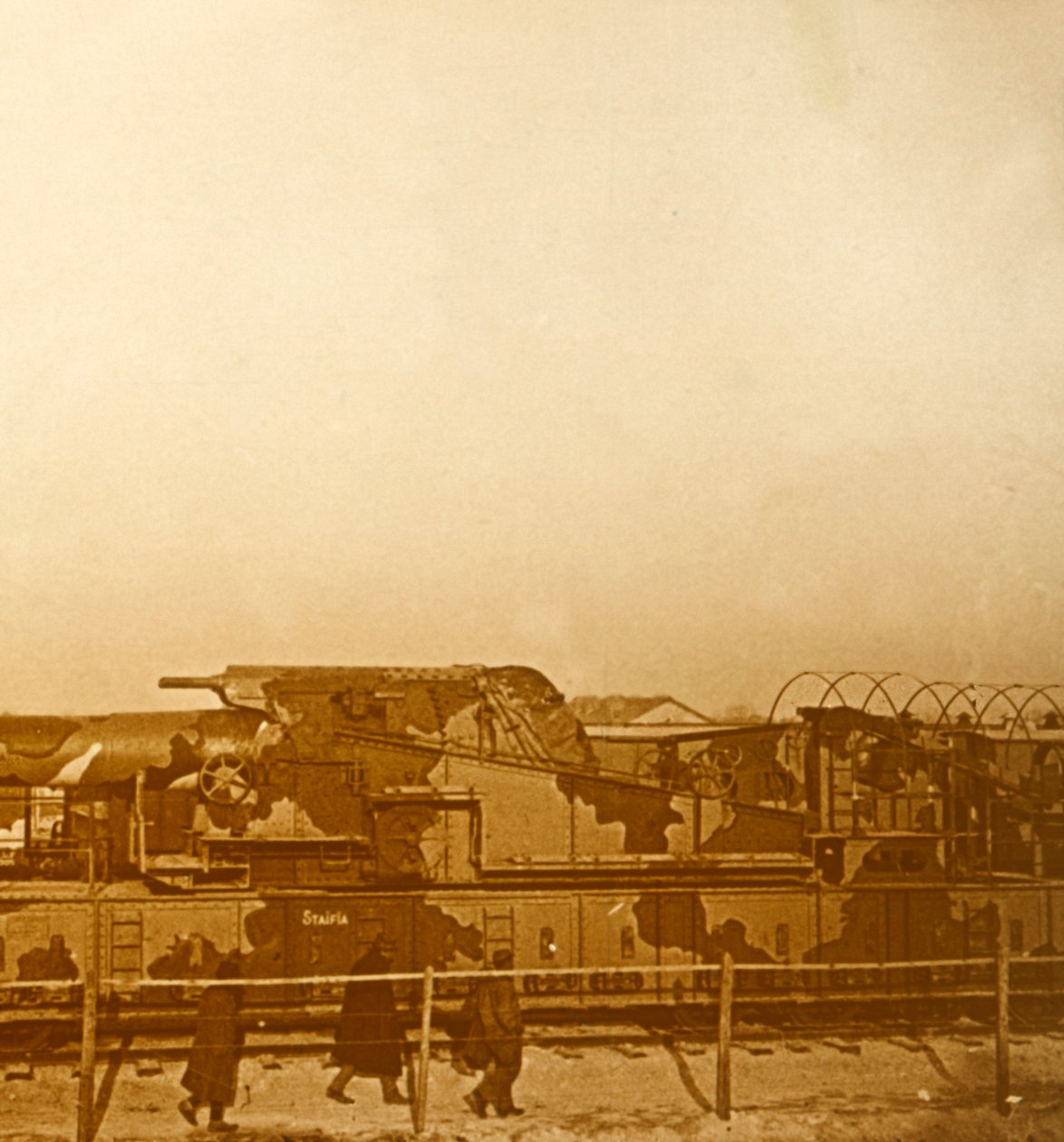 बख्तरबंद ट्रेन, c1914-c1918 द्वारा अज्ञात