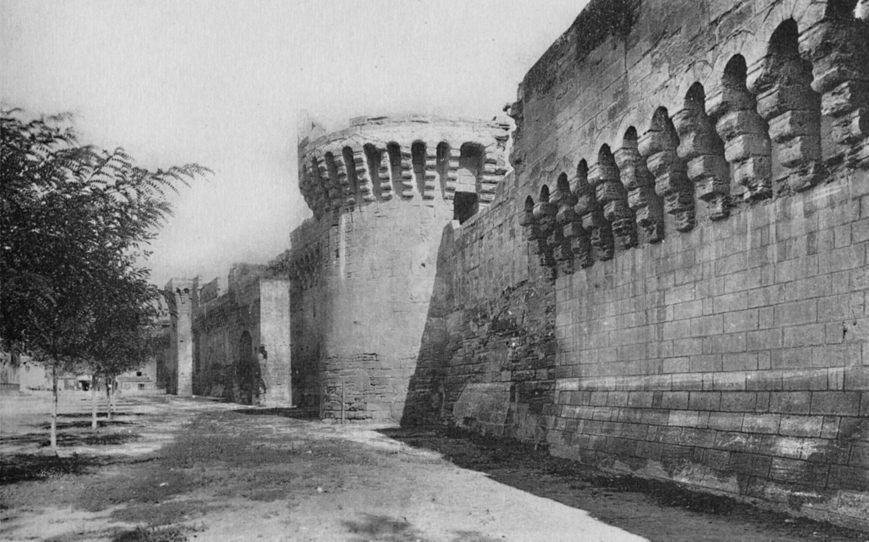 Avignon। - रैम्पार्ट्स XIVe, c1925 द्वारा अज्ञात