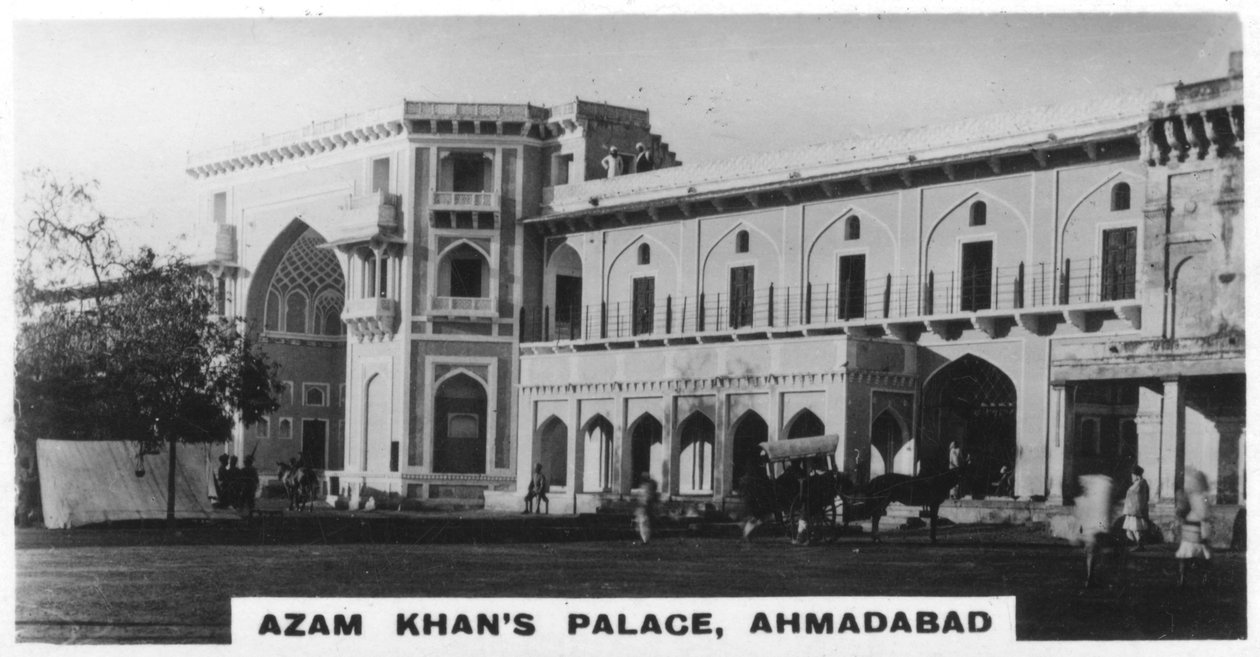 आजम खान महल, अहमदाबाद, भारत, c1925 द्वारा अज्ञात