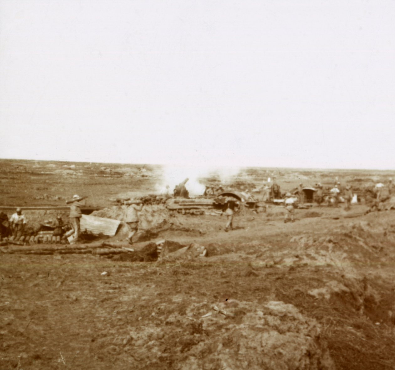 बैटरी क्रिया, c1914-c1918 द्वारा अज्ञात