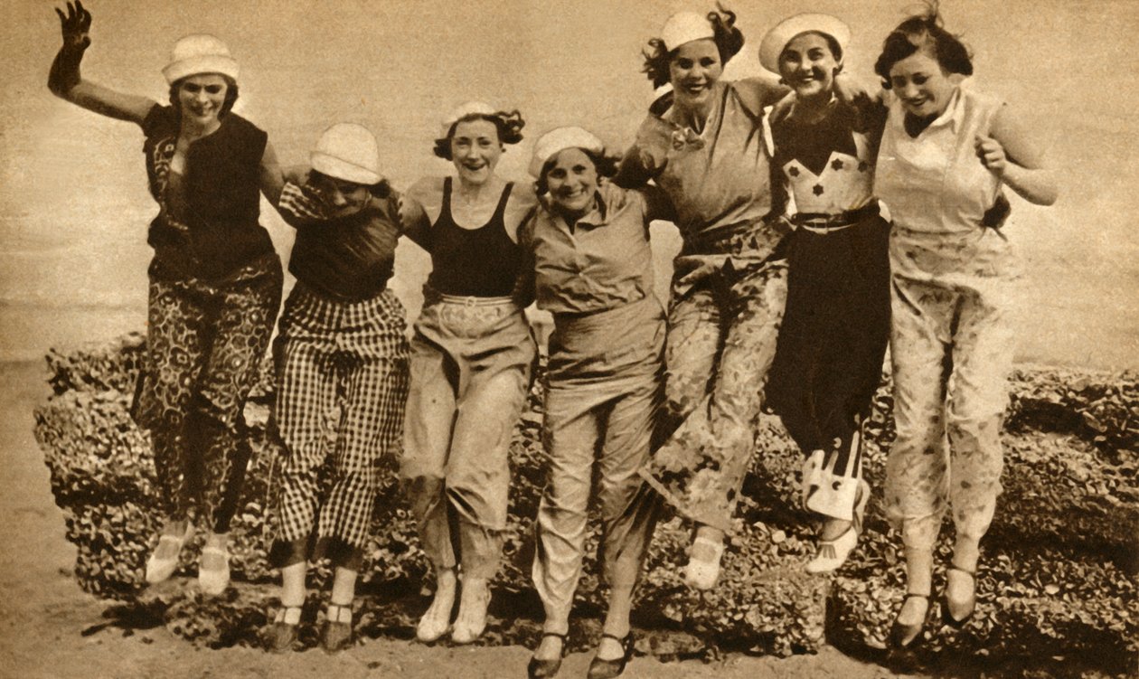 बीच पजामा, 1930, 1933। द्वारा अज्ञात