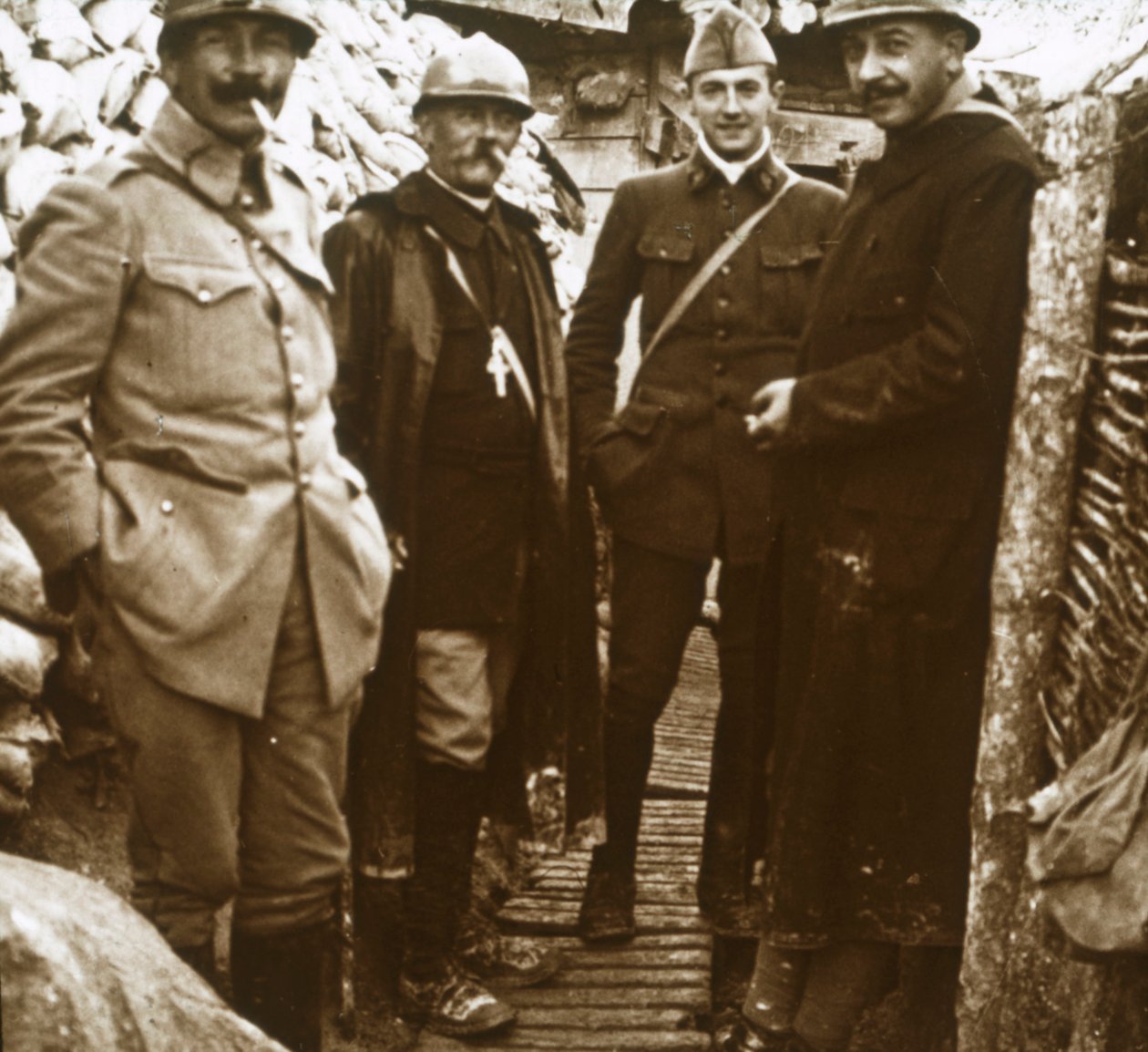 ब्यूसजोर फोर्ट, उत्तरी फ्रांस, c1914-c1918 द्वारा अज्ञात