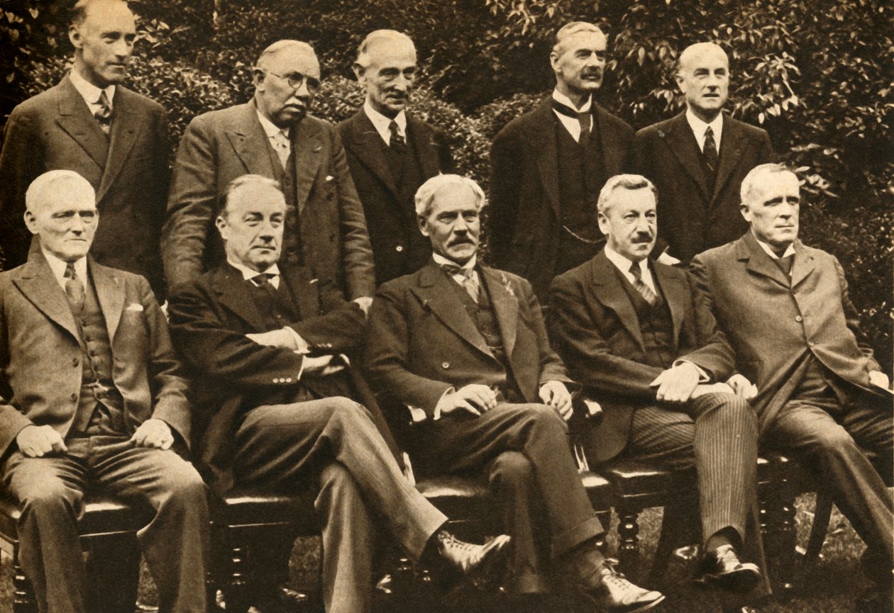 राष्ट्रीय सरकार का मंत्रिमंडल, 1931, 1933। द्वारा अज्ञात