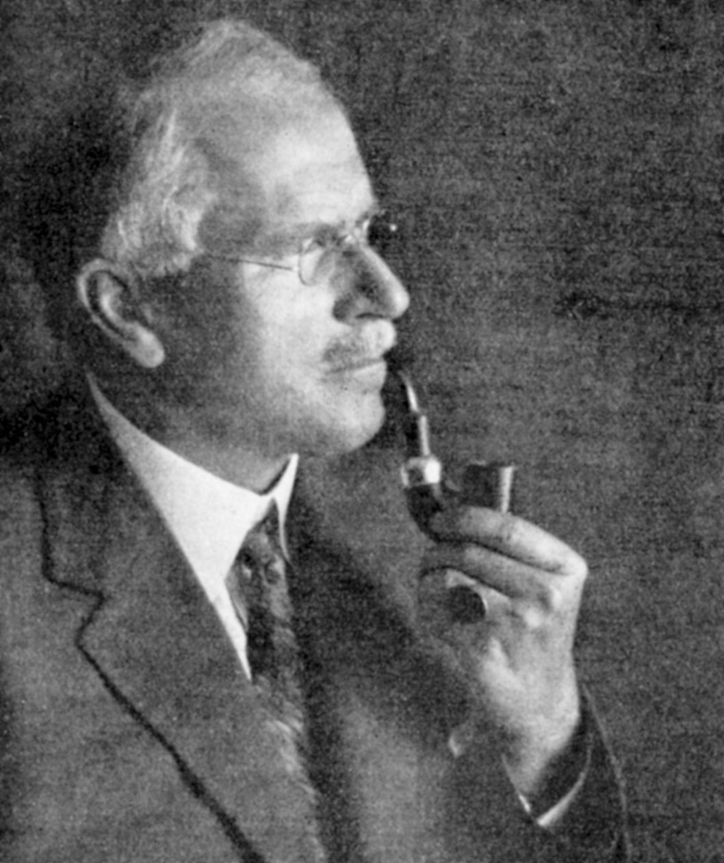 कार्ल गुस्ताव जुंग 1875-1961, स्विस मनोविश्लेषक द्वारा अज्ञात