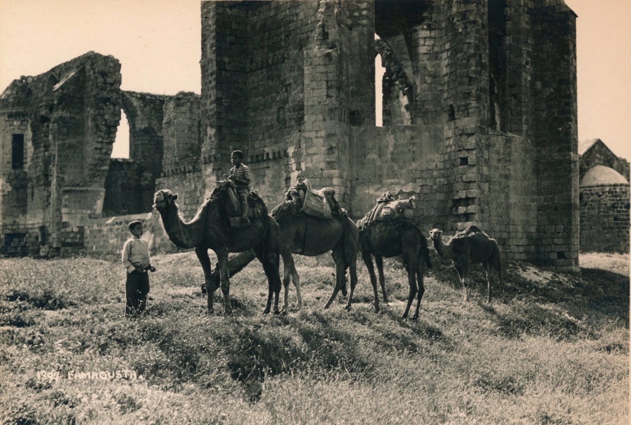 मार्टीनेंगो बास्तियन, फेमगुस्टा, उत्तरी साइप्रस, 1936 में कार्मेलिट और अर्मेनियाई चर्च द्वारा अज्ञात