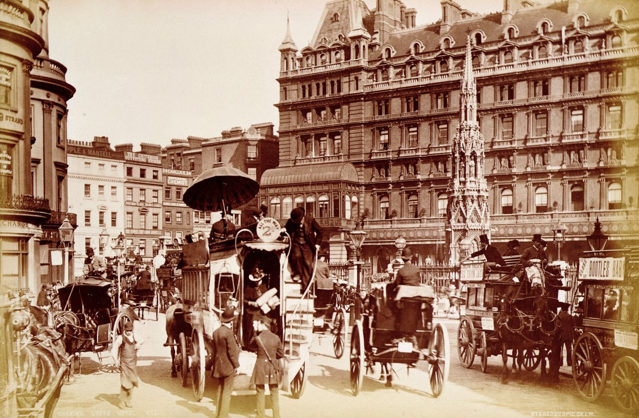 चेरिंग क्रॉस, लंदन, c1900 द्वारा अज्ञात