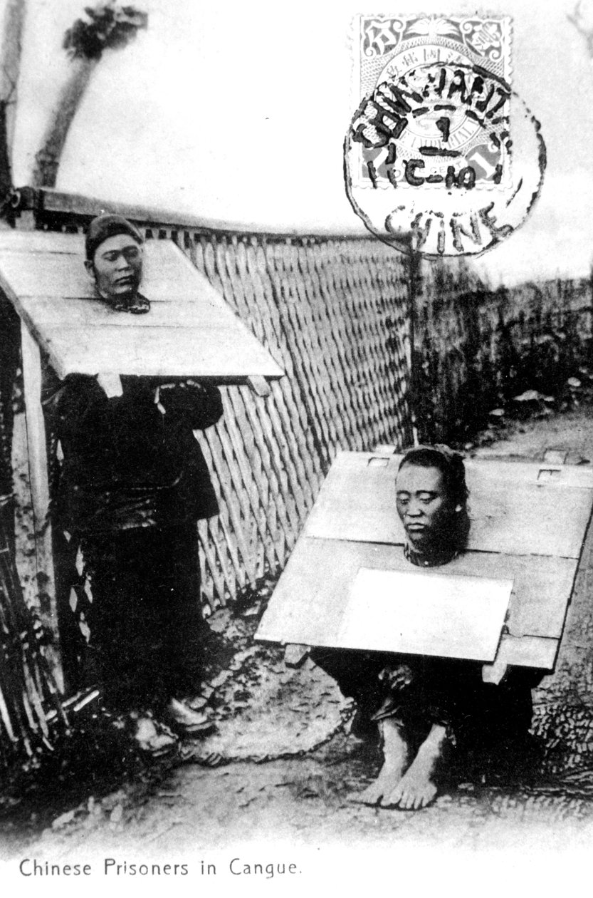 चीनी कैदी बहस में, 1910 द्वारा अज्ञात