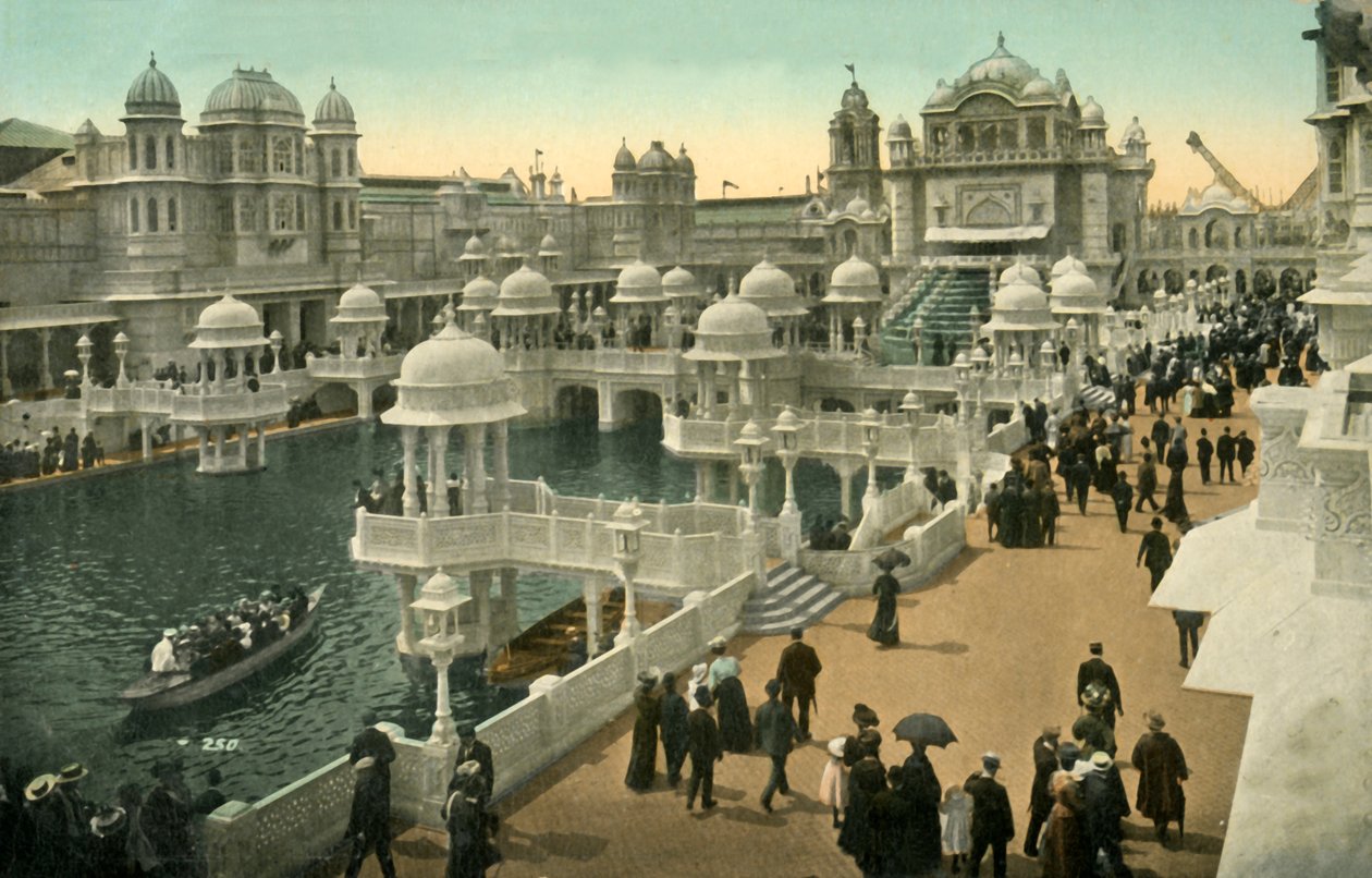 कोर्ट ऑफ ऑनर, कोरोनेशन प्रदर्शनी, लंदन, 1911। द्वारा अज्ञात