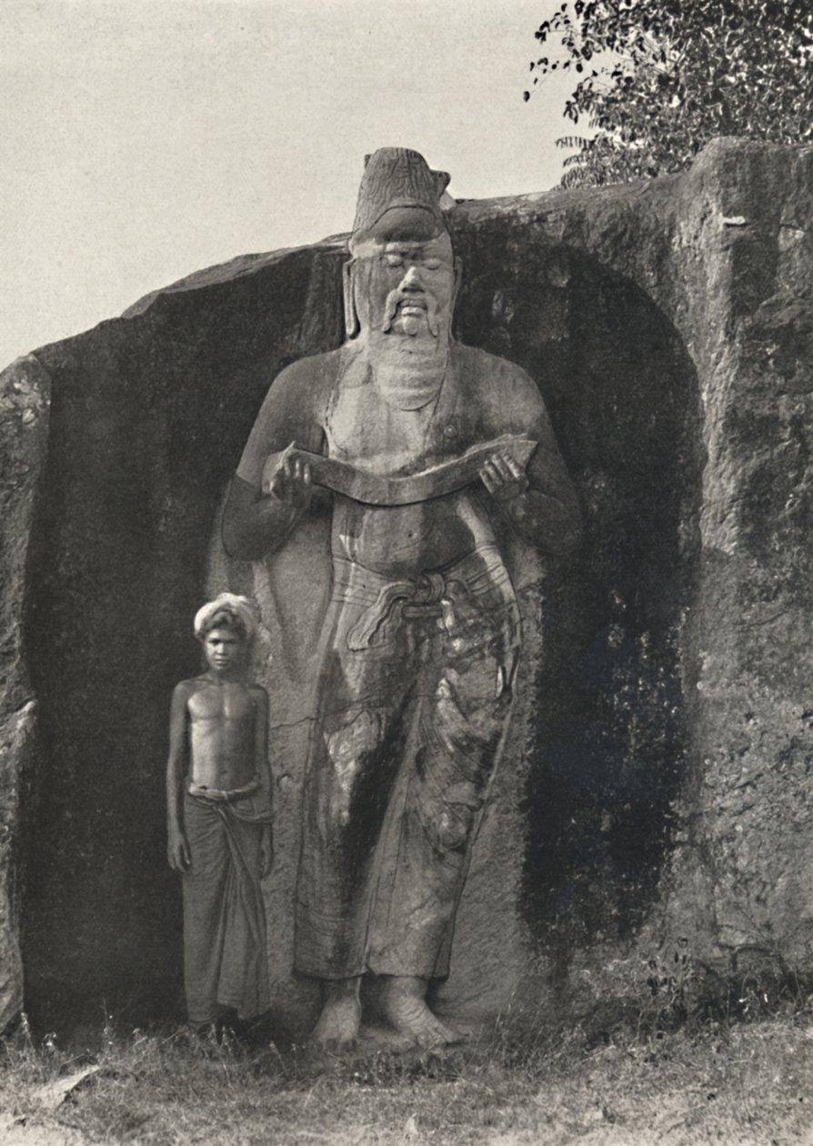 परंपरा के अनुसार, पराक्रम बहूस I की मूर्ति, 1164-1197 ई।, पोलोन्नारुवा, 192 द्वारा अज्ञात