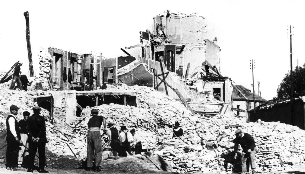 नष्ट इमारत, फ्रांस की मुक्ति, सेंट सिर, अगस्त 1944 द्वारा अज्ञात