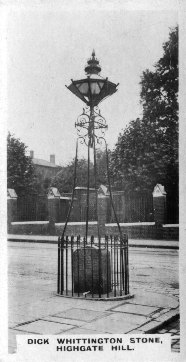 डिक व्हिंगटन स्टोन, हाईगेट हिल, लंदन, c1920s द्वारा अज्ञात