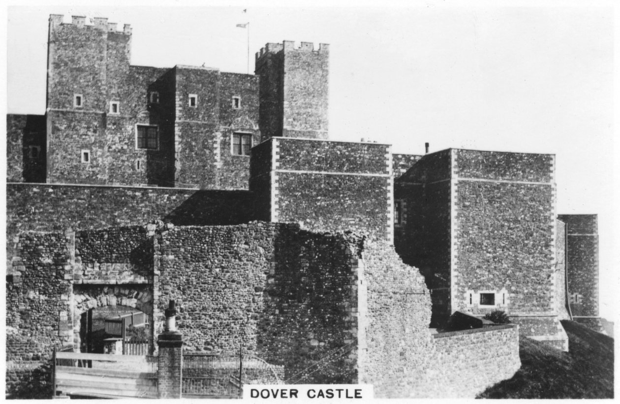 डोवर कैसल, 1936 द्वारा अज्ञात