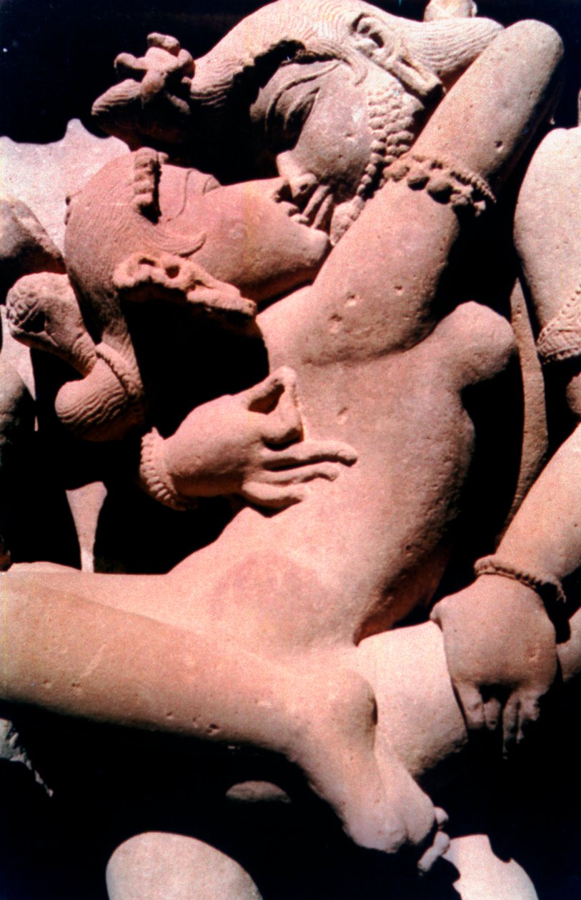 कामुक मूर्तिकला, हिंदू मंदिर, खजुराहो, भारत, 950 - 1050 द्वारा अज्ञात