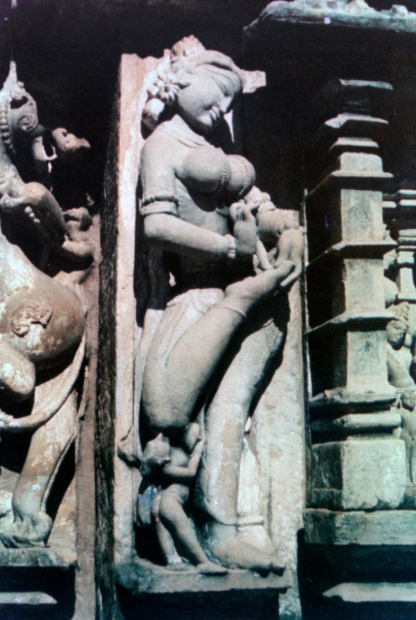 कामुक मूर्तिकला, खजुराहो, भारत। c950-1050। 20 वीं सदी द्वारा अज्ञात