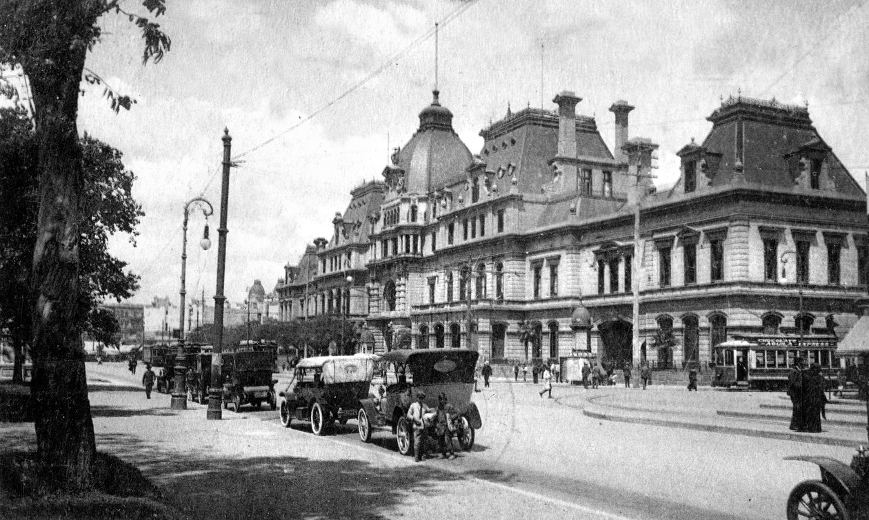 कॉन्स्टिट्यूशन स्टेशन, ब्यूनस आयर्स, अर्जेंटीना, c1920s द्वारा अज्ञात