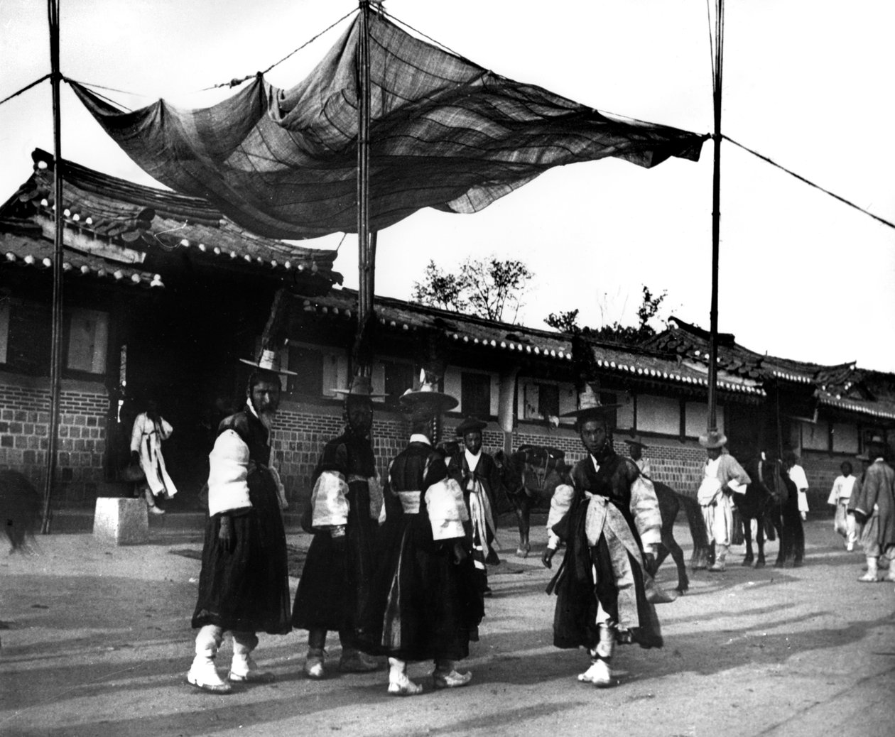 जापान, कोरिया के सम्राट के सम्मान में समारोह, 1900 द्वारा अज्ञात