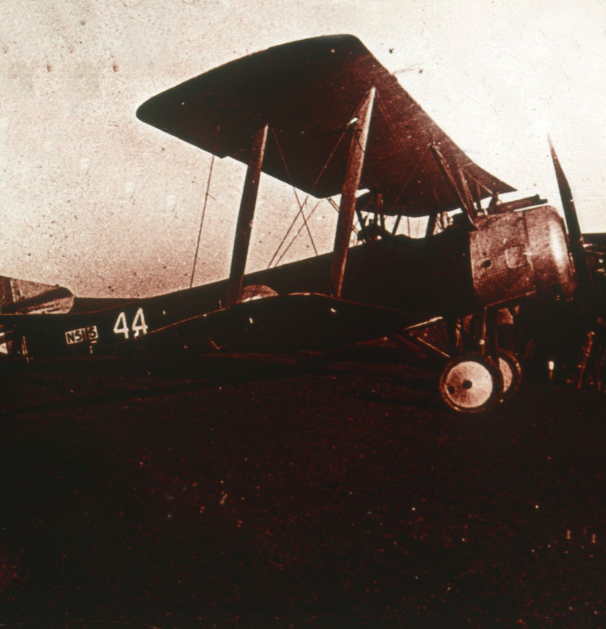 लड़ाकू विमान उड़ान भरते हुए, c1914-c1918 द्वारा अज्ञात