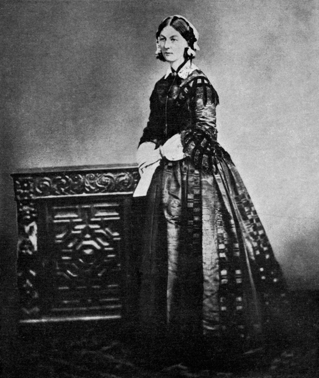 फ्लोरेंस नाइटिंगेल, अंग्रेजी नर्स और अस्पताल सुधारक, 1855 1951 द्वारा अज्ञात